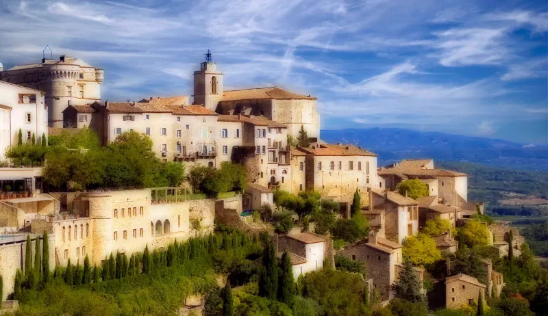 The hilltop village of Gordes in the Luberon