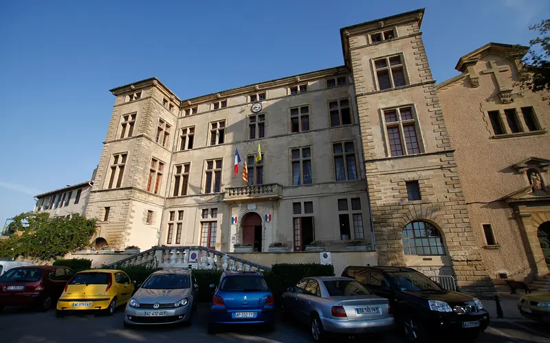 Château d'Éguilles, aujourd'hui mairie